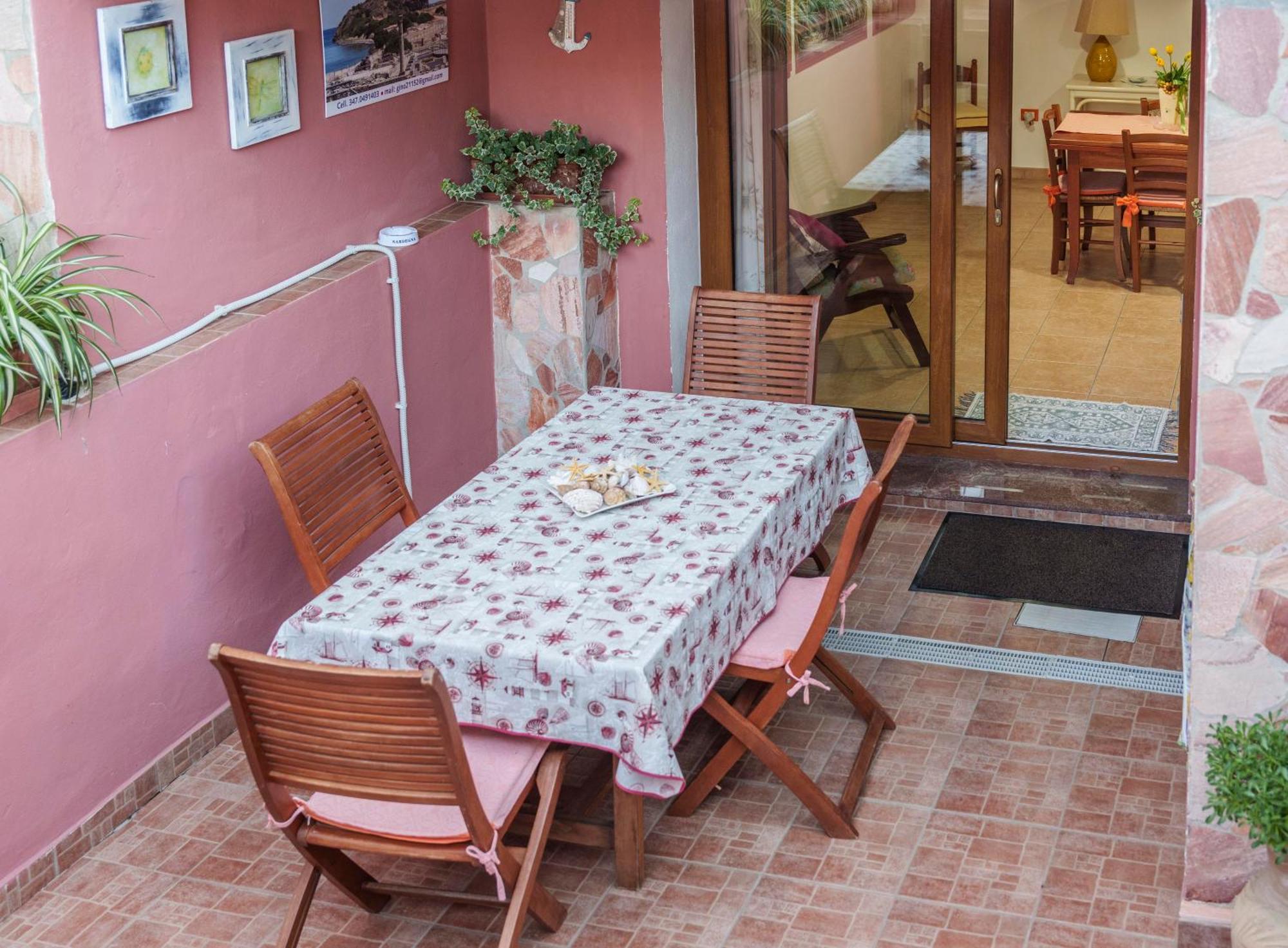 Oasi Pula Exterior foto
